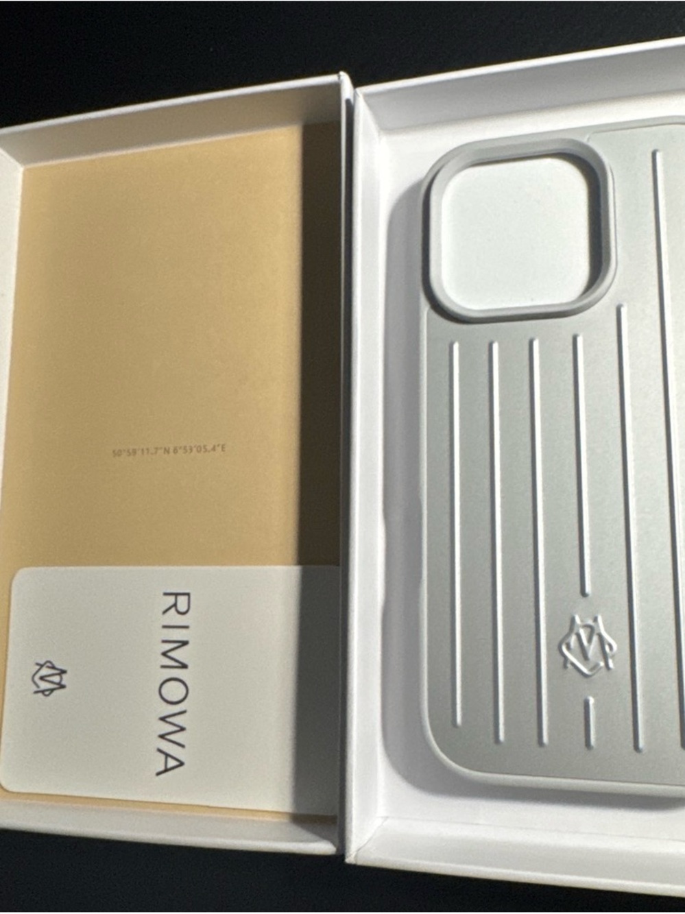 RIMOWA 16 Pro Silver Phone Case